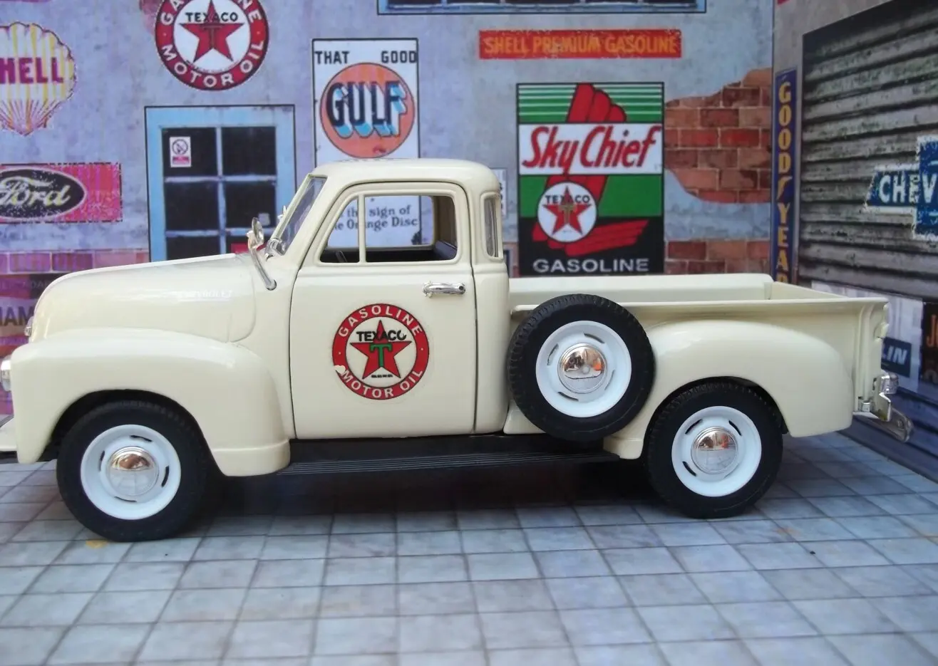 Chevrolet Pick Up 1953  maquetas-armadas.com
